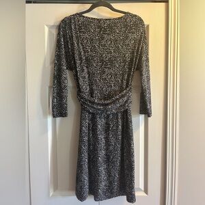 VINCE CAMUTO Midi Sheath Dress Black White Pattern Women’s Size S Lined